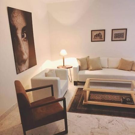 Tres Bel Appartement Idealement Place La Marsa Bagian luar foto