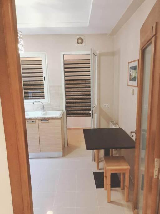 Tres Bel Appartement Idealement Place La Marsa Bagian luar foto