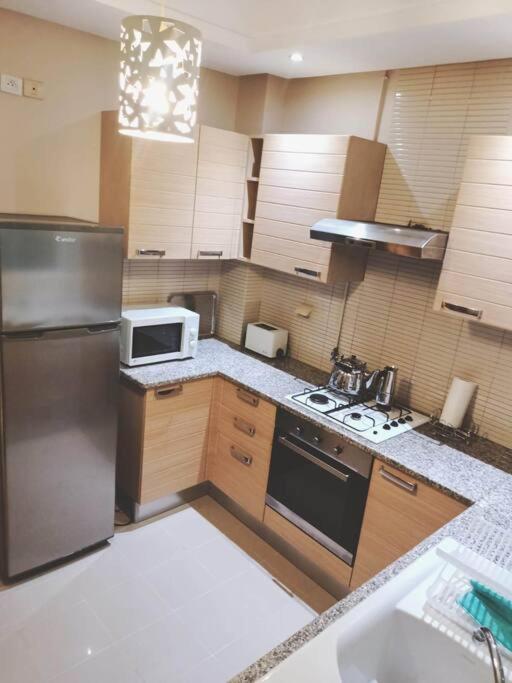 Tres Bel Appartement Idealement Place La Marsa Bagian luar foto
